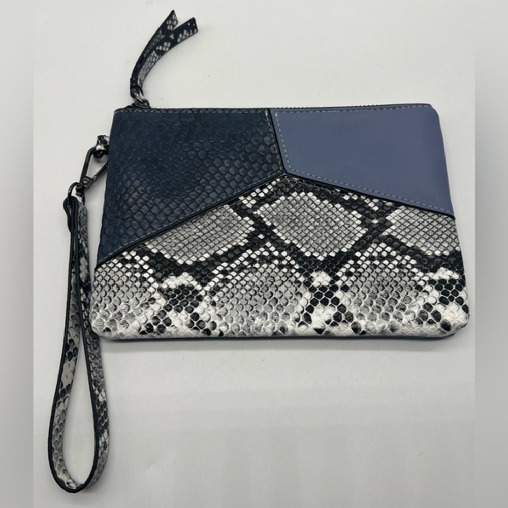 Chicos blue wristlet NWOT